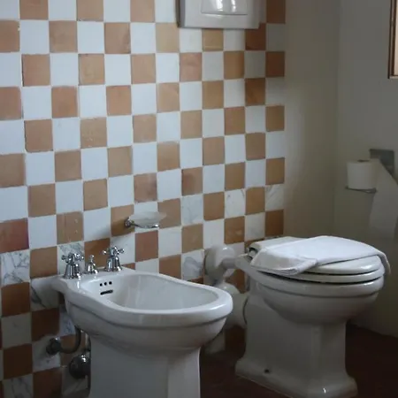 La Tufaia 3*