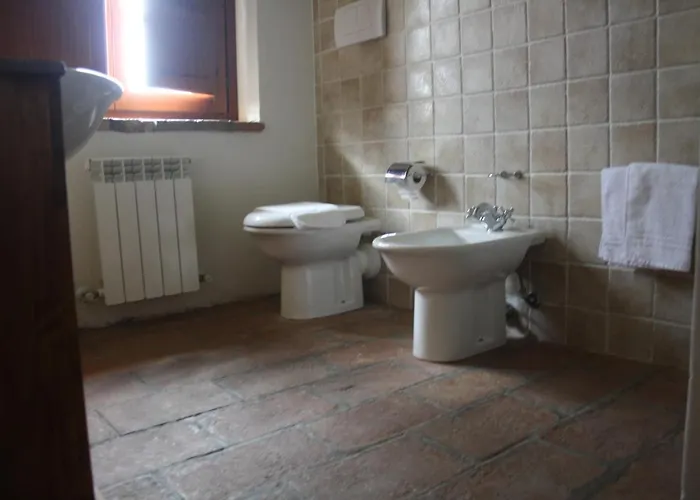 Gæstehus La Tufaia 3*